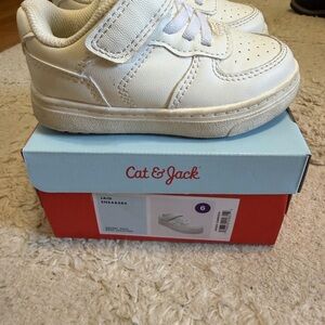 Cat & Jack Cream Kids Sneakers